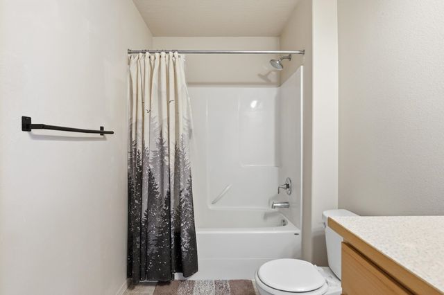 315 S Lawson St, Airway Heights, WA 99001