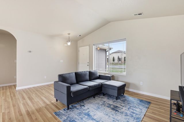 315 S Lawson St, Airway Heights, WA 99001