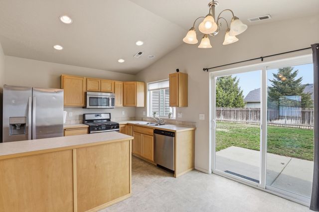 315 S Lawson St, Airway Heights, WA 99001