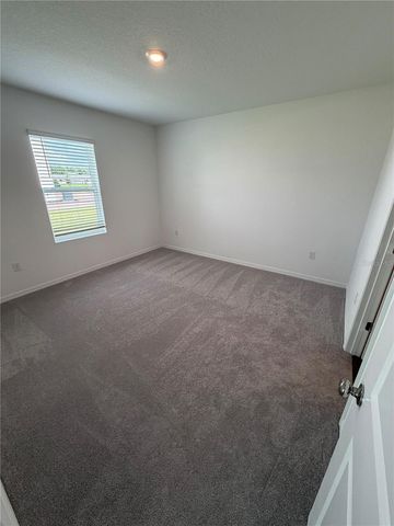 5477 CROWN POINT ROAD, Kissimmee, FL 34758