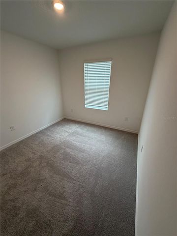 5477 CROWN POINT ROAD, Kissimmee, FL 34758