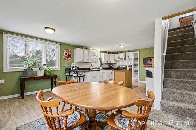 8753 Wabasis Avenue NE, Greenville, MI 48838