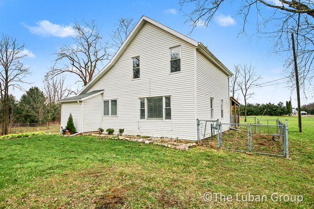 8753 Wabasis Avenue NE, Greenville, MI 48838