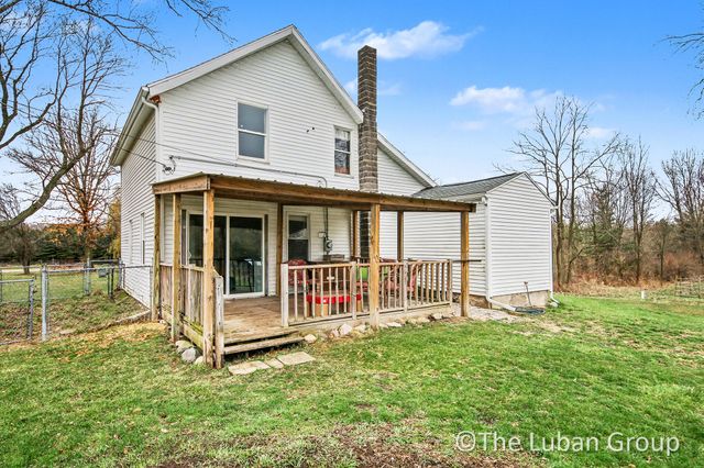 8753 Wabasis Avenue NE, Greenville, MI 48838