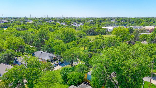 209 Landis Street, Dallas, TX 75203