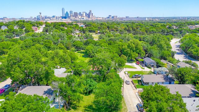 209 Landis Street, Dallas, TX 75203