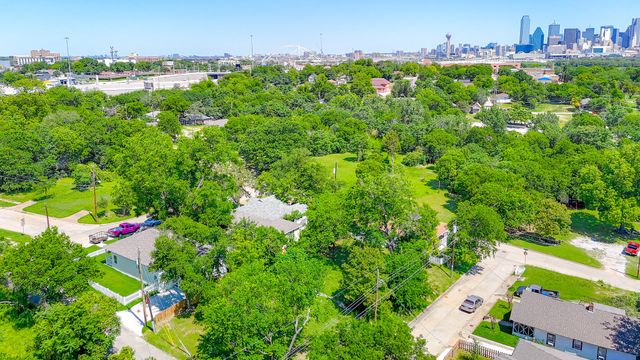 209 Landis Street, Dallas, TX 75203