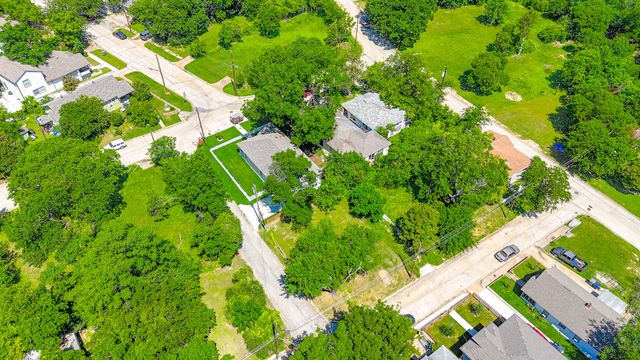 209 Landis Street, Dallas, TX 75203