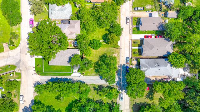 209 Landis Street, Dallas, TX 75203