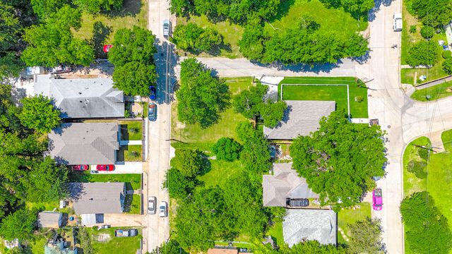 209 Landis Street, Dallas, TX 75203