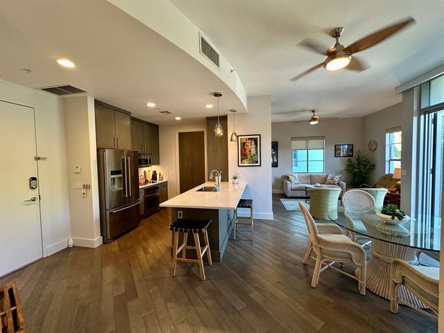 365 SE 6th Avenue 203, Delray Beach, FL 33483
