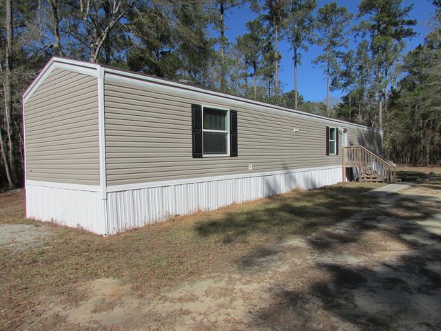 799 Harmony Hall Lane, Cottageville, SC 29435