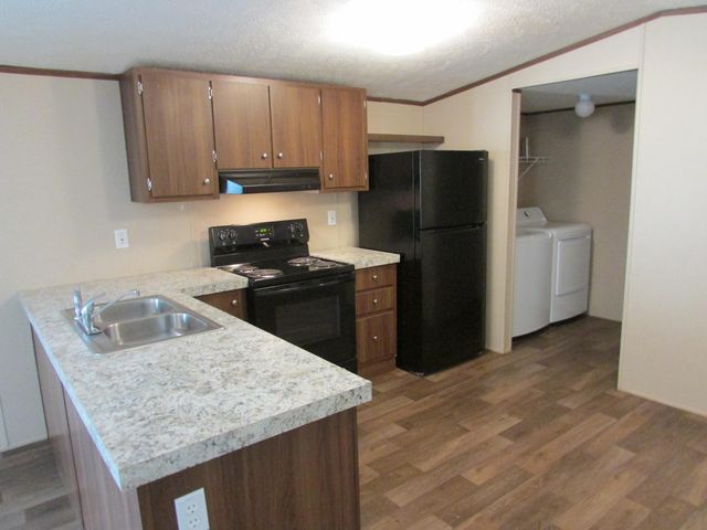 799 Harmony Hall Lane, Cottageville, SC 29435