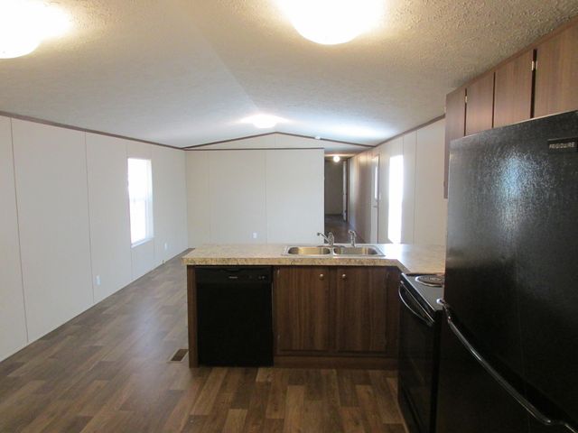 799 Harmony Hall Lane, Cottageville, SC 29435