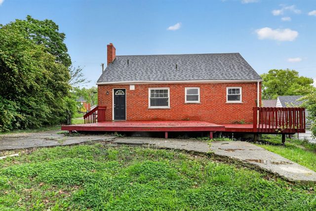 1149 Madeleine Circle, Springfield Twp., OH 45231