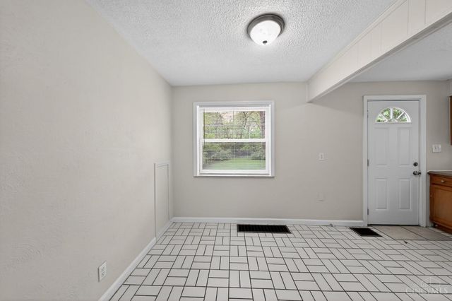 1149 Madeleine Circle, Springfield Twp., OH 45231