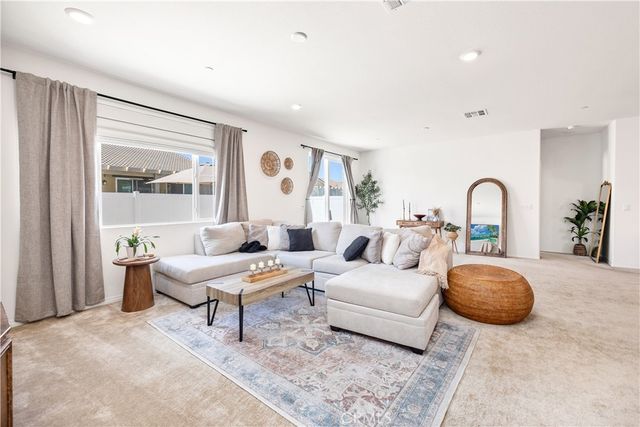 1961 Old Steel, Hemet, CA 92545