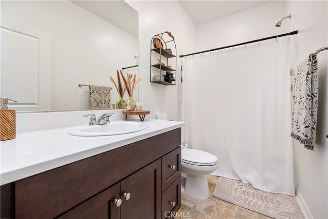 1961 Old Steel, Hemet, CA 92545