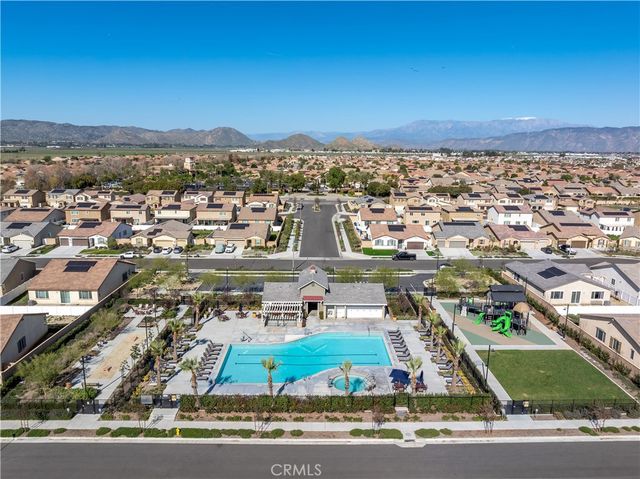 1961 Old Steel, Hemet, CA 92545