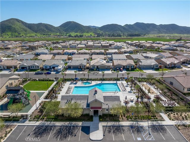 1961 Old Steel, Hemet, CA 92545