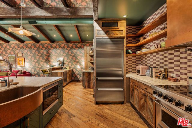 6332 Busch Drive, Malibu, CA 90265