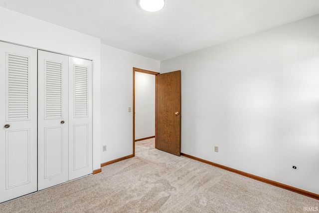 5611 Cape Cod Lane, South Bend, IN 46614