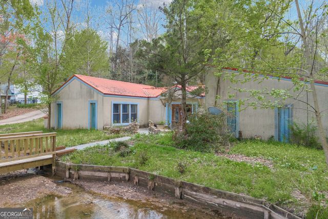 743 Blacks Creek Church Road, Danielsville, GA 30633