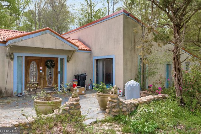743 Blacks Creek Church Road, Danielsville, GA 30633