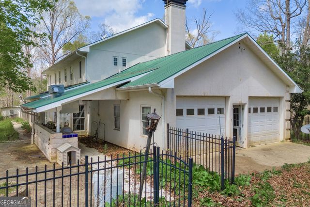 743 Blacks Creek Church Road, Danielsville, GA 30633