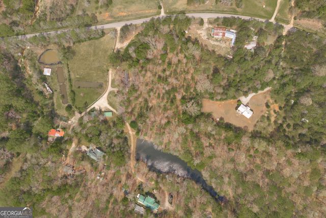 743 Blacks Creek Church Road, Danielsville, GA 30633
