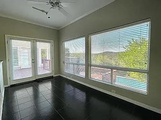 10807 Love Bird CV, Austin, TX 78730