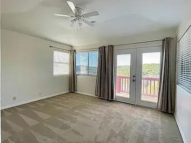 10807 Love Bird CV, Austin, TX 78730