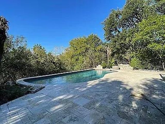 10807 Love Bird CV, Austin, TX 78730