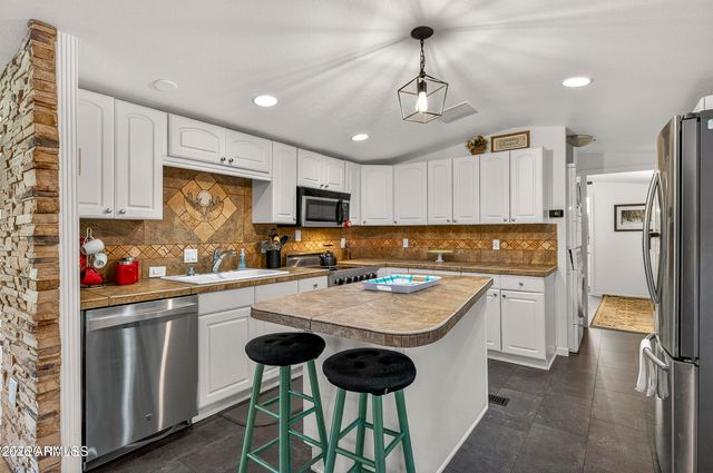 340 San Felipe Place, Munds Park, AZ 86017