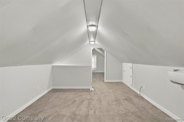 541 E Breckenridge Street, Ferndale, MI 48220