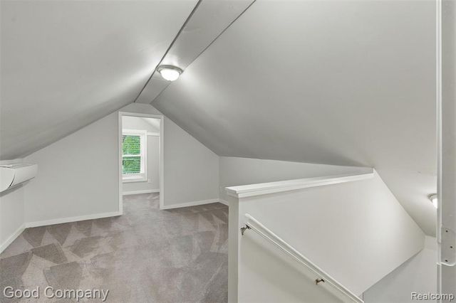 541 E Breckenridge Street, Ferndale, MI 48220