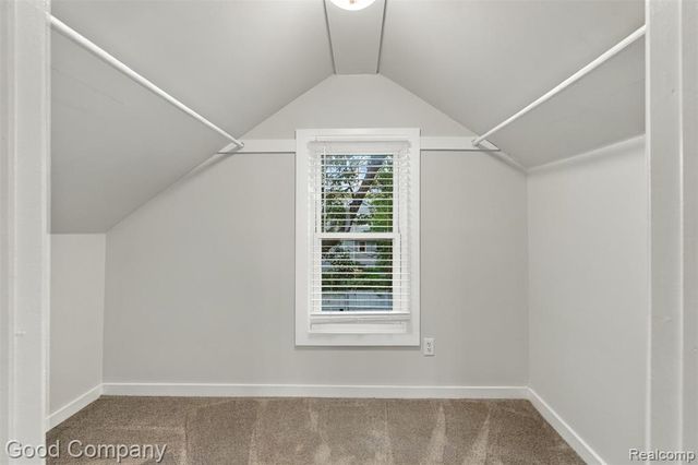 541 E Breckenridge Street, Ferndale, MI 48220