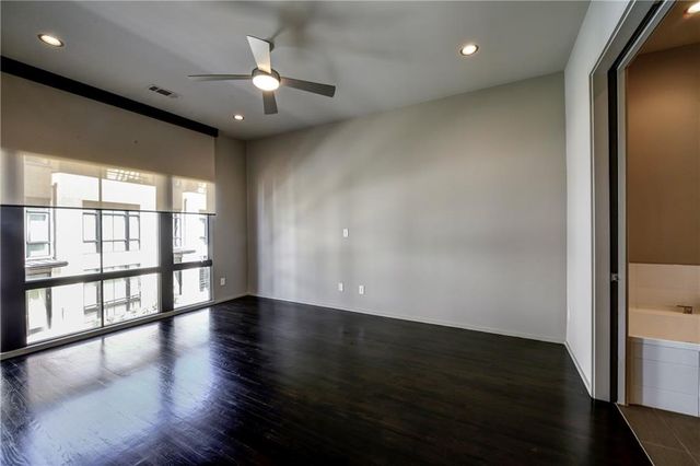 721 Longleaf Drive NE 9, Atlanta, GA 30342