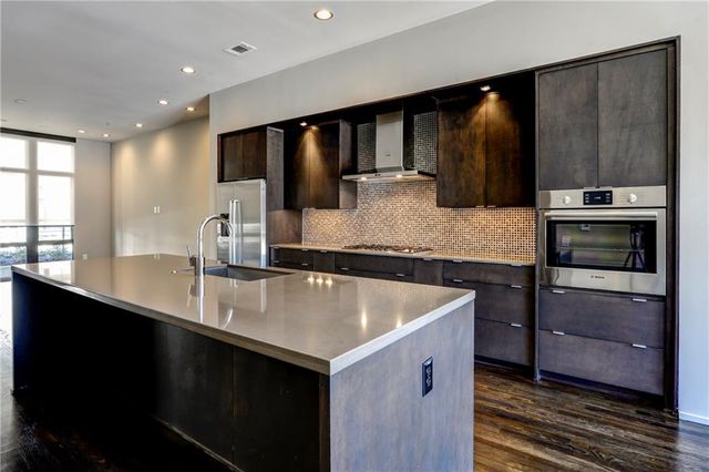 721 Longleaf Drive NE 9, Atlanta, GA 30342