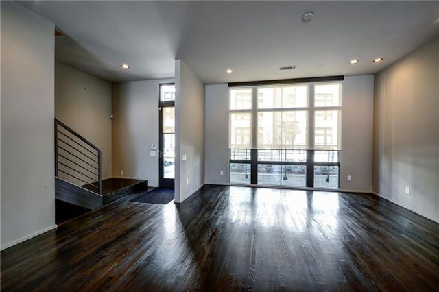 721 Longleaf Drive NE 9, Atlanta, GA 30342