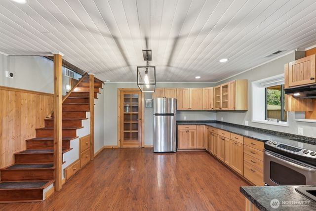 1943 W Hurley-Waldrip Road, Shelton, WA 98584