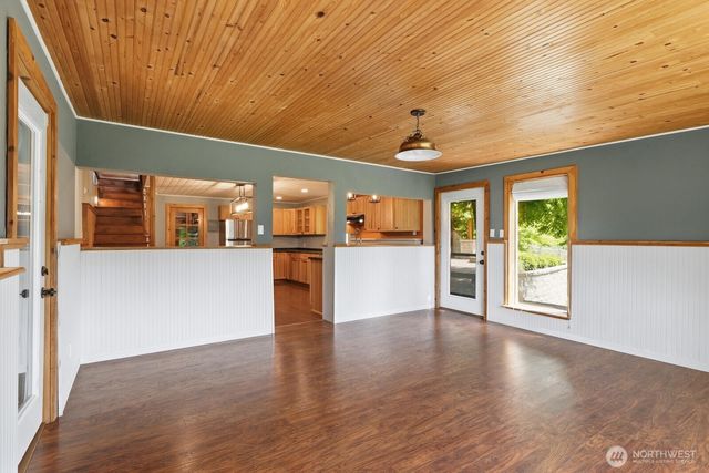 1943 W Hurley-Waldrip Road, Shelton, WA 98584