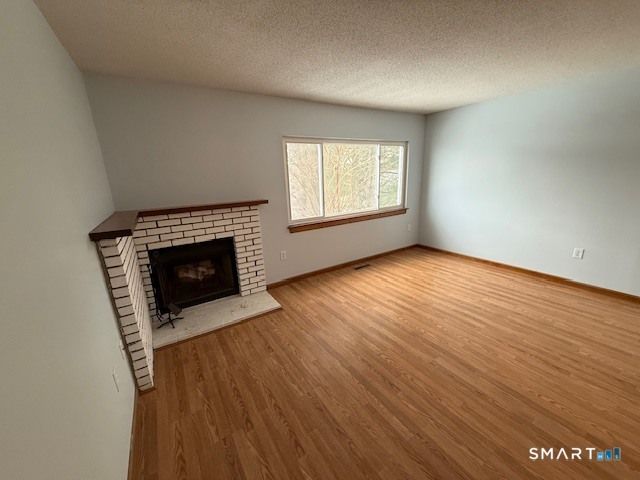 286 Monticello Drive 286, Branford, CT 06405