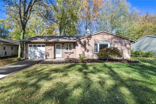 104 Whitehall Drive, Berea, OH 44017
