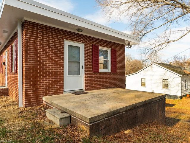 703 Wicker Street, Burlington, NC 27217