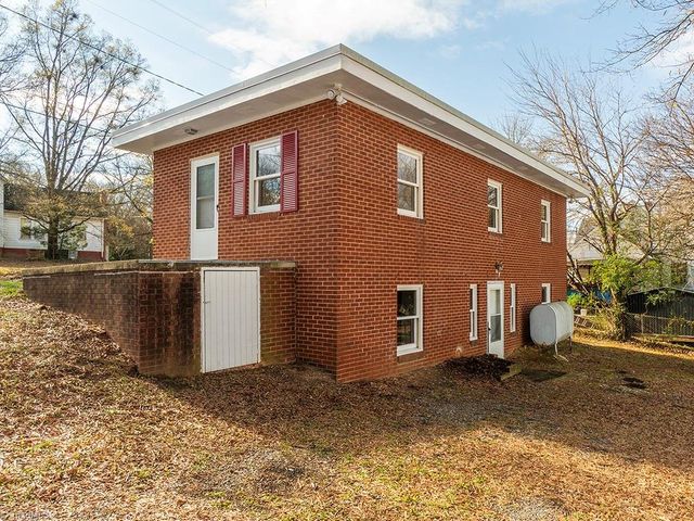 703 Wicker Street, Burlington, NC 27217