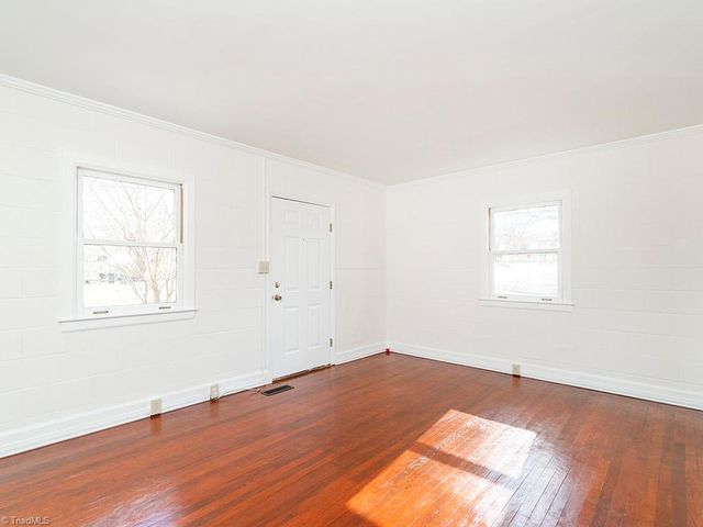 703 Wicker Street, Burlington, NC 27217