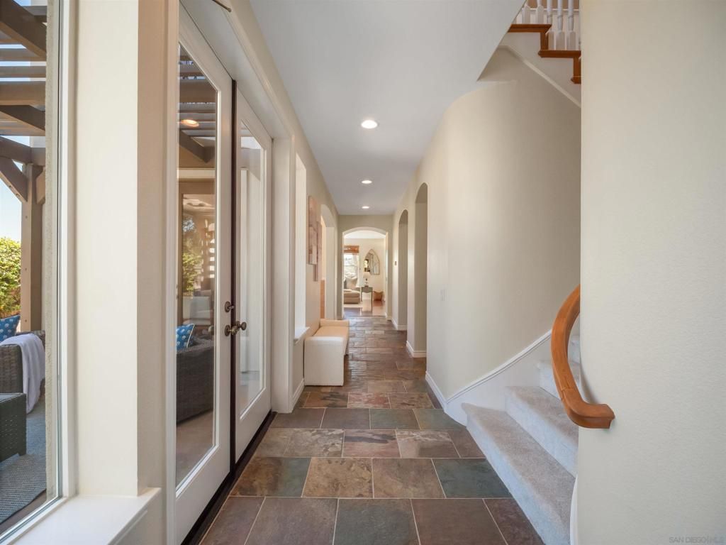 Image 11 of property listing at 8504 Galway, San Diego, CA 92129