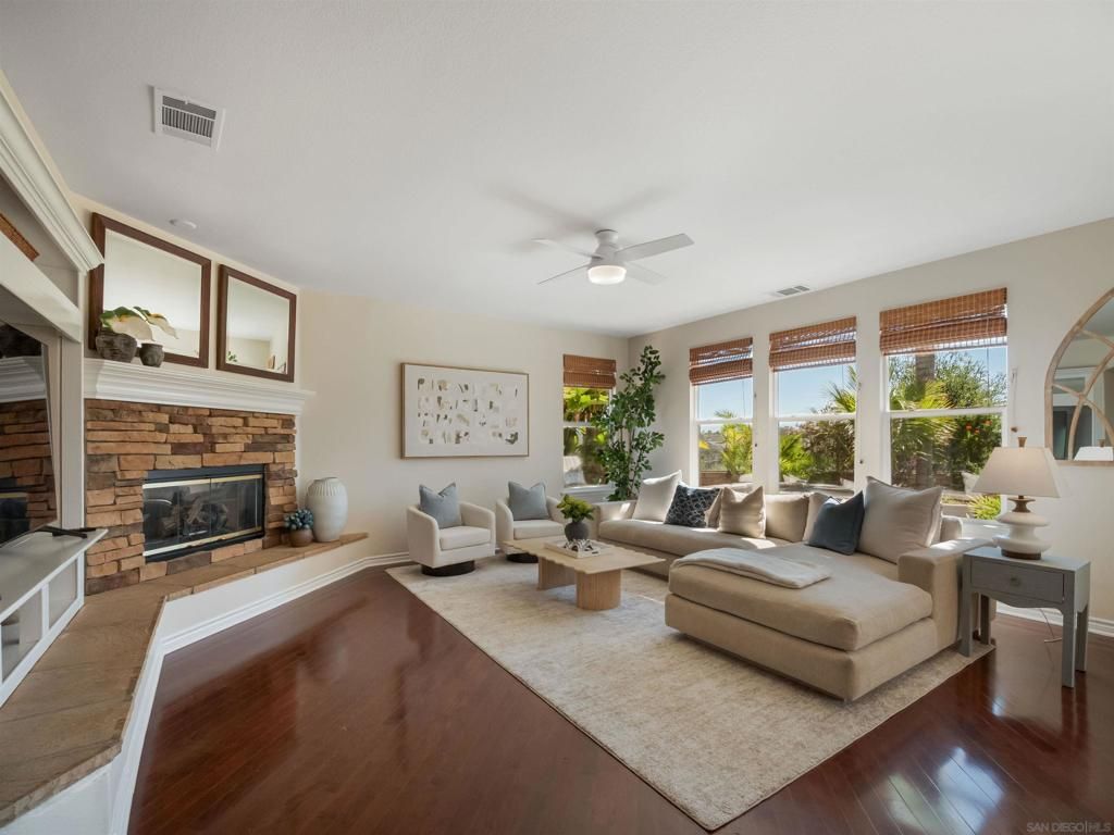 Image 15 of property listing at 8504 Galway, San Diego, CA 92129