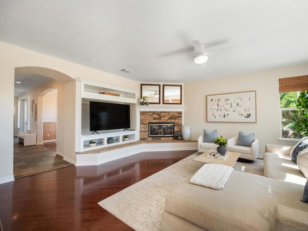 Image 16 of property listing at 8504 Galway, San Diego, CA 92129